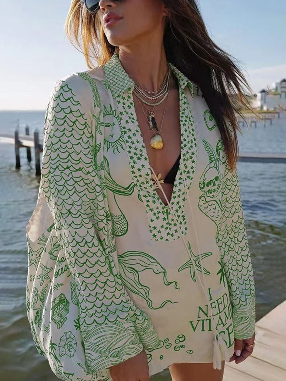 AQUA | Unikalny zestaw koszuli z satyny z nadrukiem Live By Water i szortów z elastycznym pasem