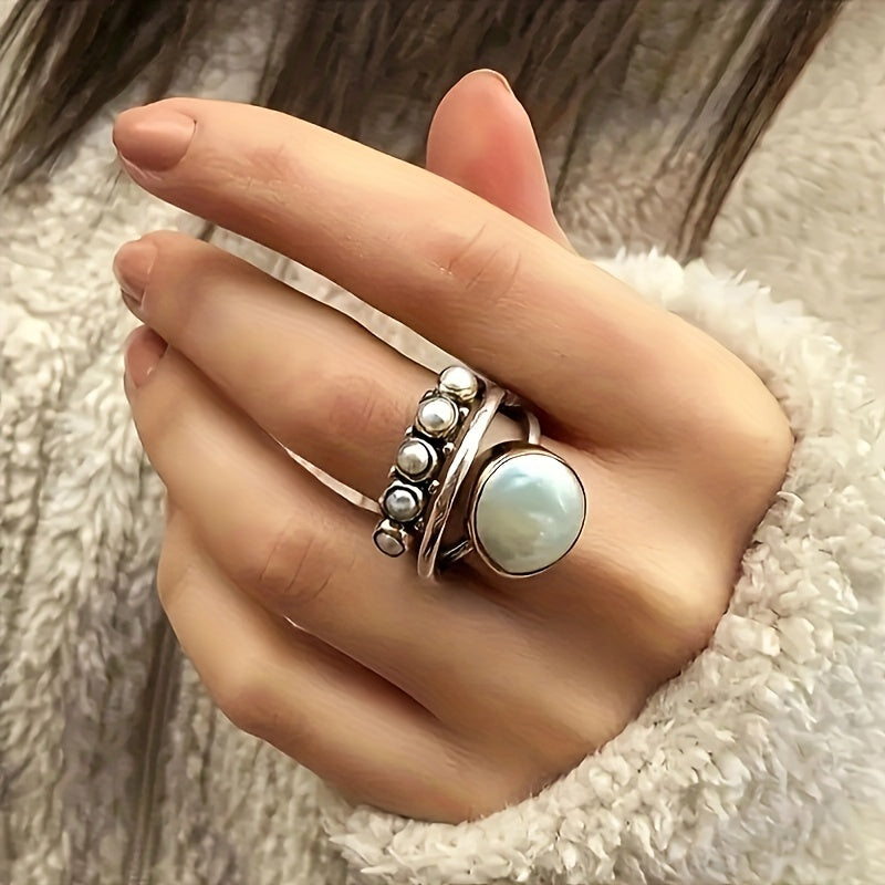 Vintage Ring med Künstperle og Lagdelt Design