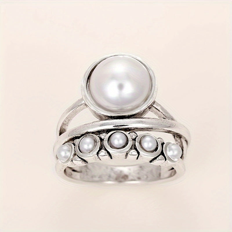 Vintage Ring med Künstperle og Lagdelt Design