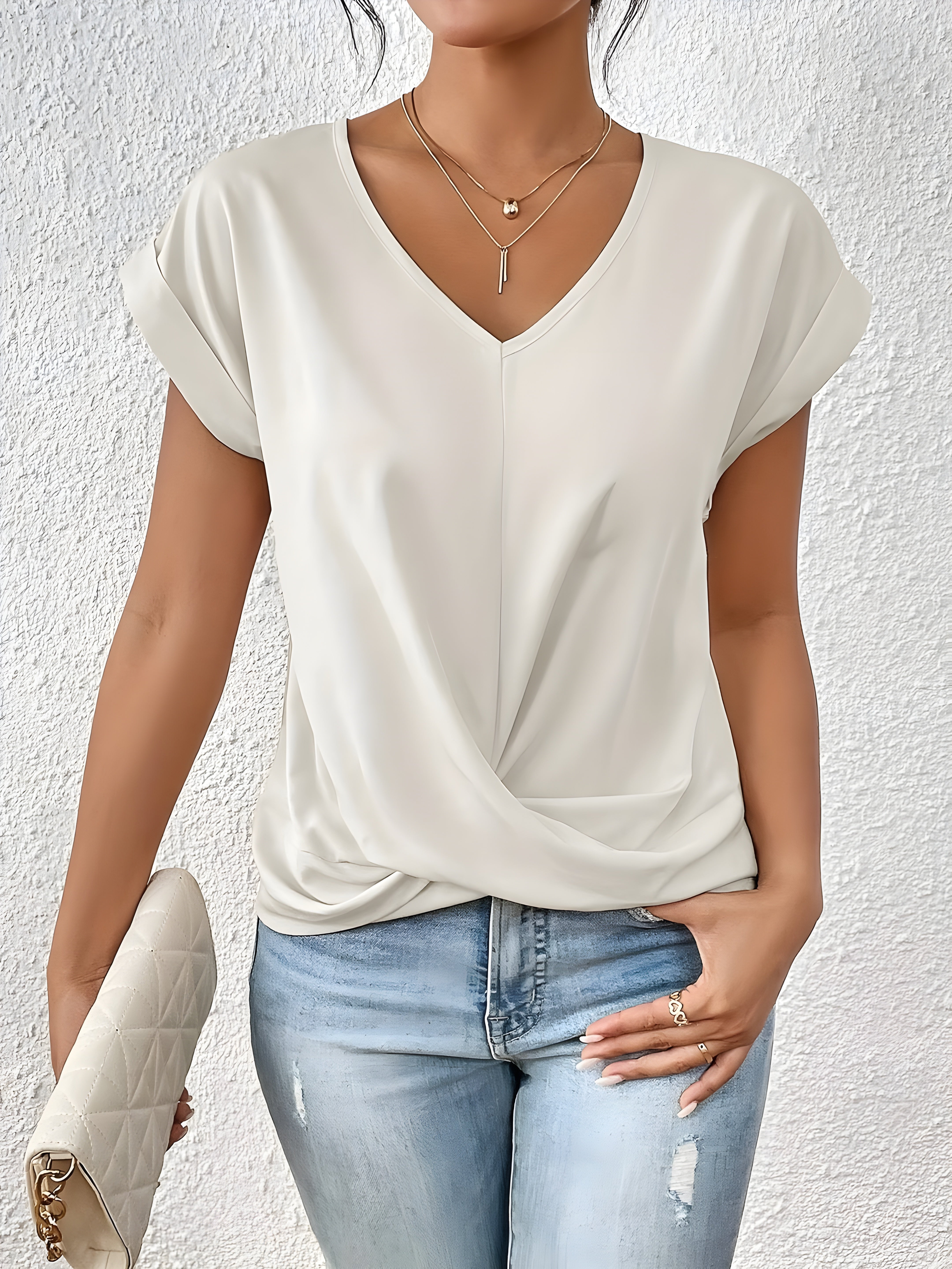 ANA | Stylowa Casual Bluzka z Dekoltem w Serek