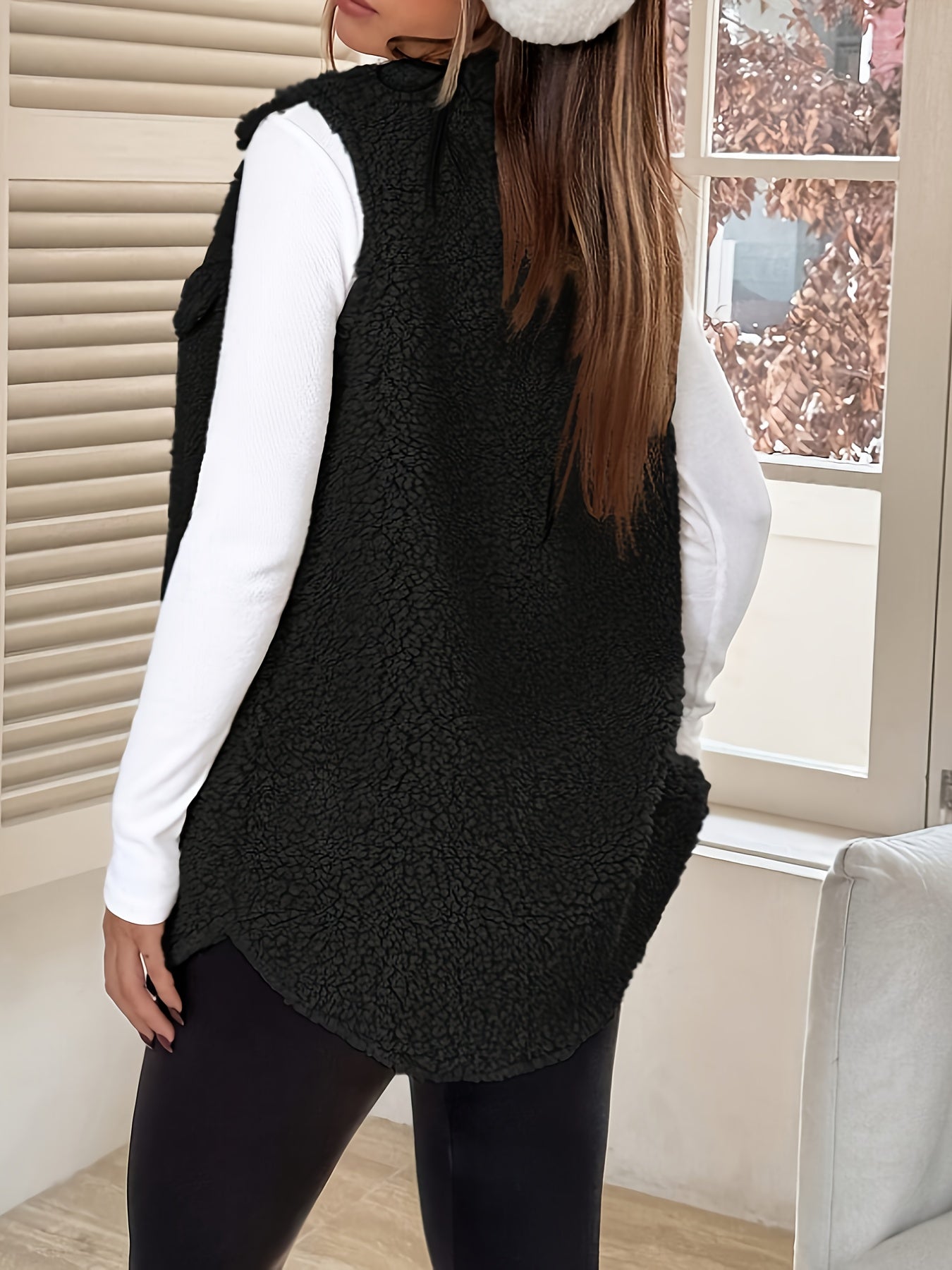 AURA | Elegancka wełniana kamizelka bez rękawów