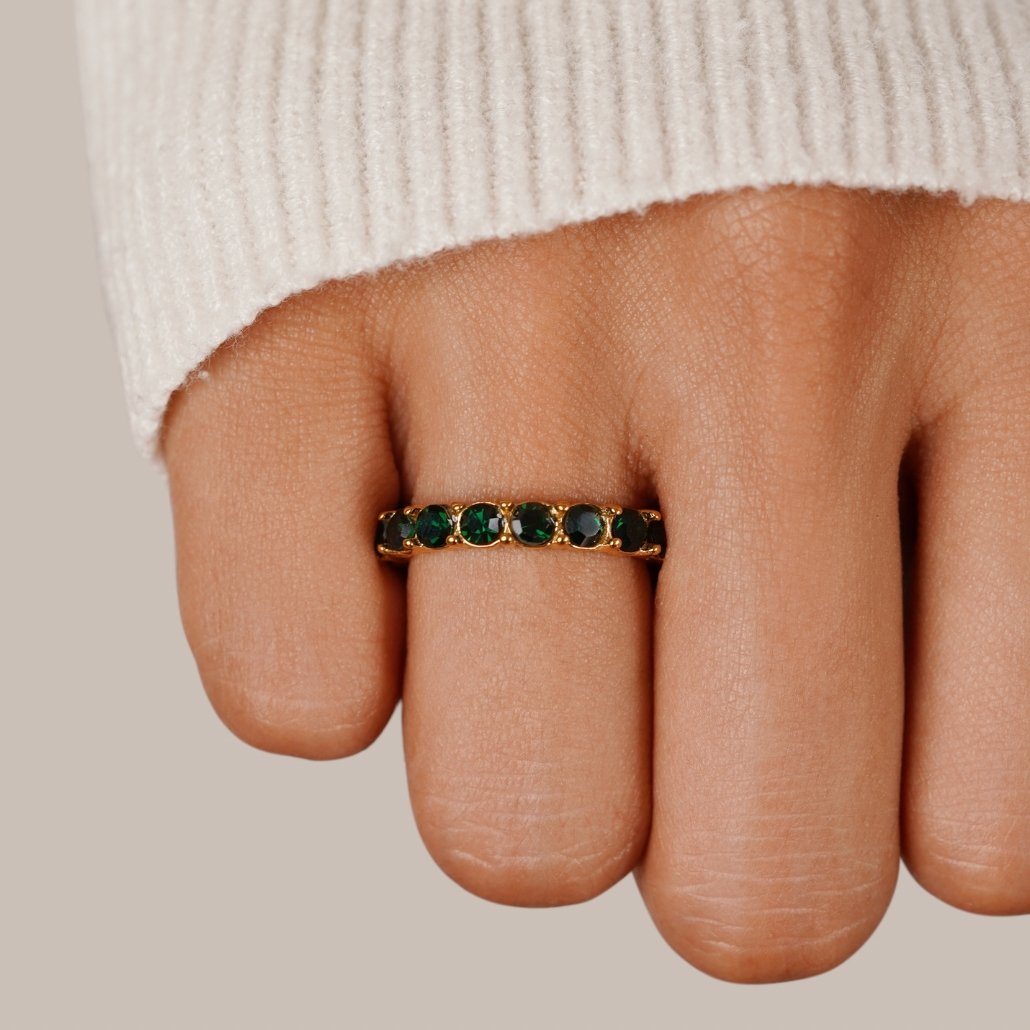18K Emerald Beauty Crystal Ring